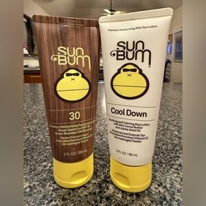 Sun bum Premium Moisturizing Sunscreen Lotion and Smoothing Lotion